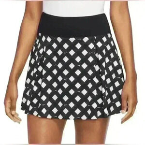 Nike skort NWOT , sz  XS